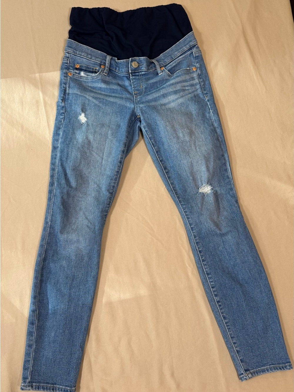 GAP Maternity True Skinny Ankle Jeans, size 27, 4 Regular.